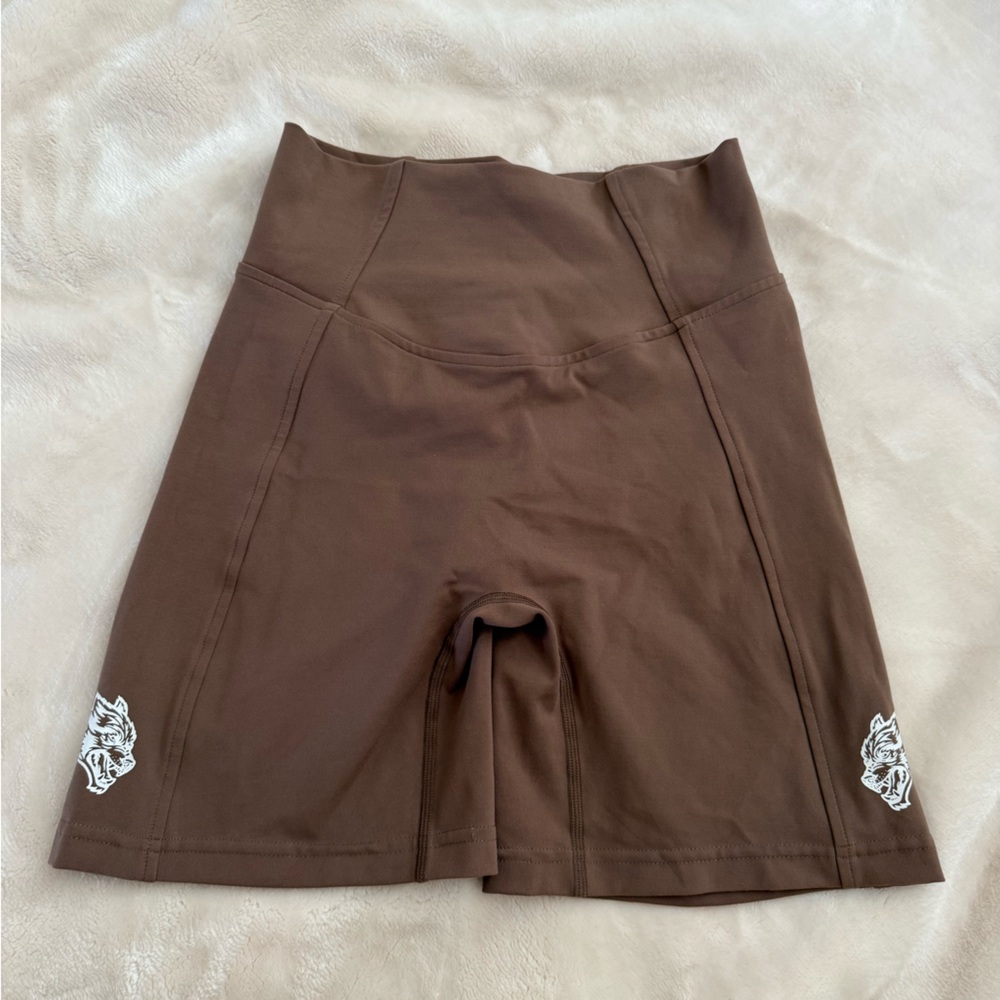Darc sport scrunch shorts